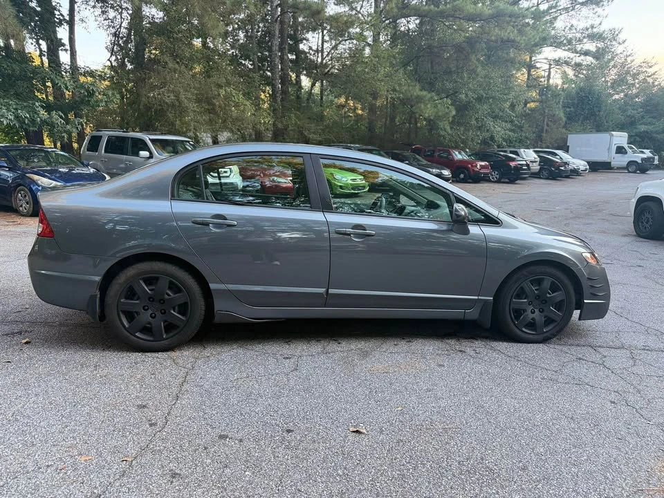 2009 Honda Civic 8th Gen - Image 10 of 15