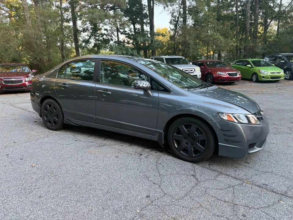 2009 Honda Civic 8th Gen - Image 11 of 15