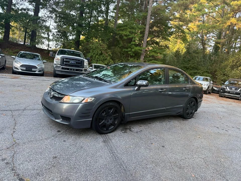 2009 Honda Civic 8th Gen - Image 5 of 15