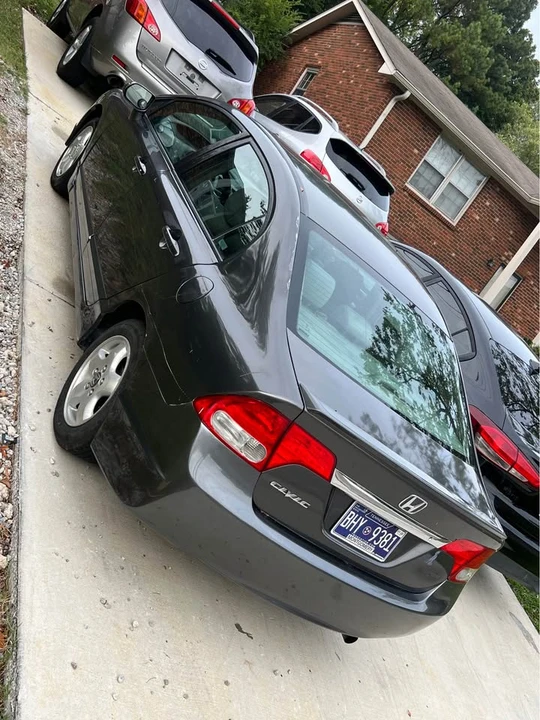 2009 Honda Civic 8th Gen - Image 5 of 12