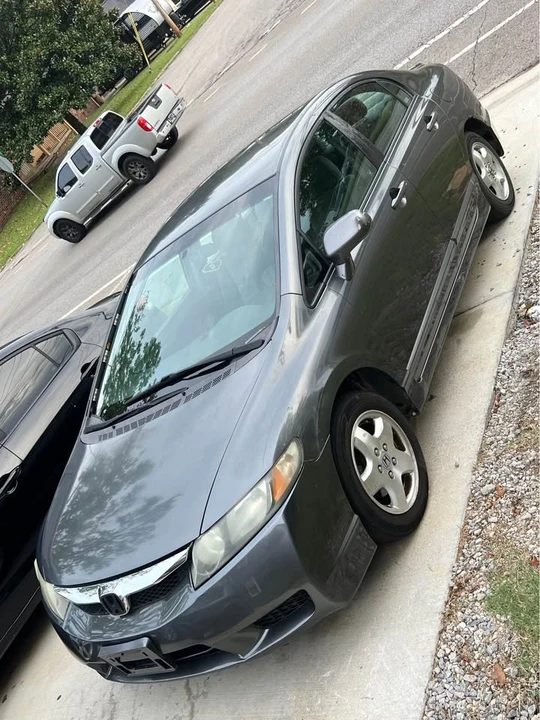 2009 Honda Civic 8th Gen - Image 7 of 12