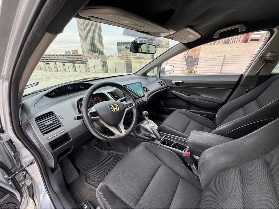 2009 Honda Civic 8th Gen - Image 4 of 13
