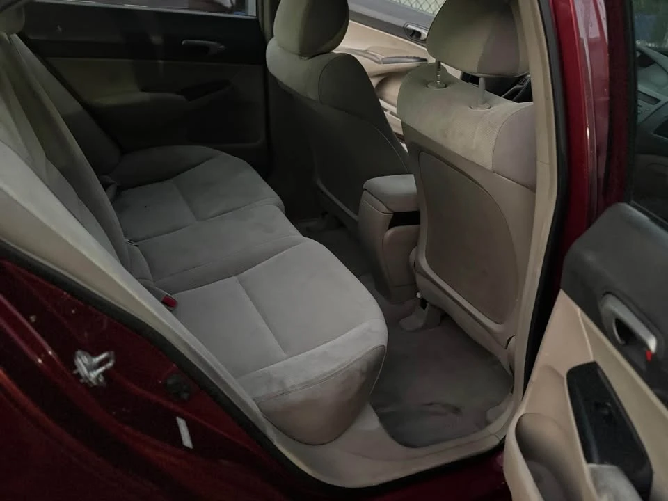 2009 Honda Civic 8th Gen - Image 7 of 8