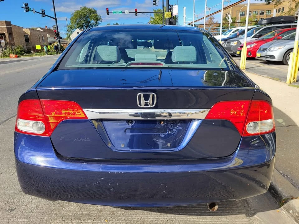 2009 Honda Civic 8th Gen - Image 5 of 14