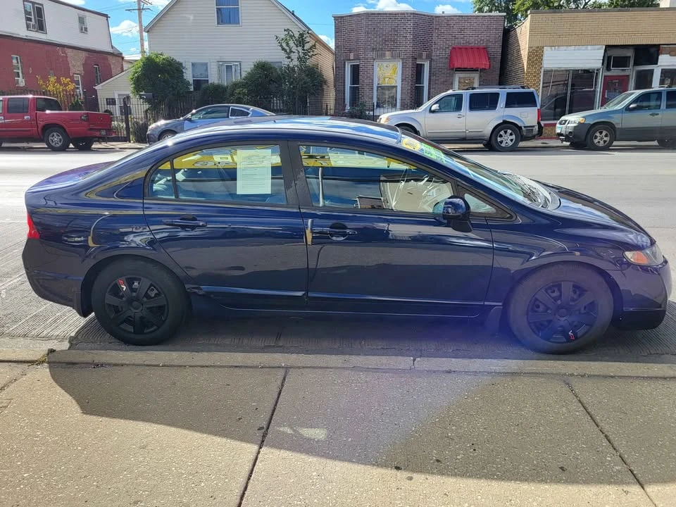 2009 Honda Civic 8th Gen - Image 11 of 14