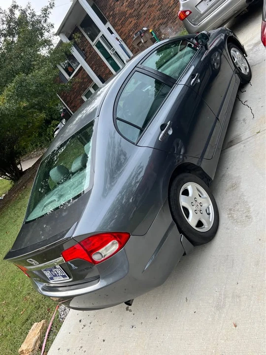 2009 Honda Civic 8th Gen - Image 4 of 12