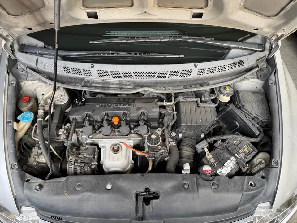 2009 Honda Civic 8th Gen - Image 11 of 13