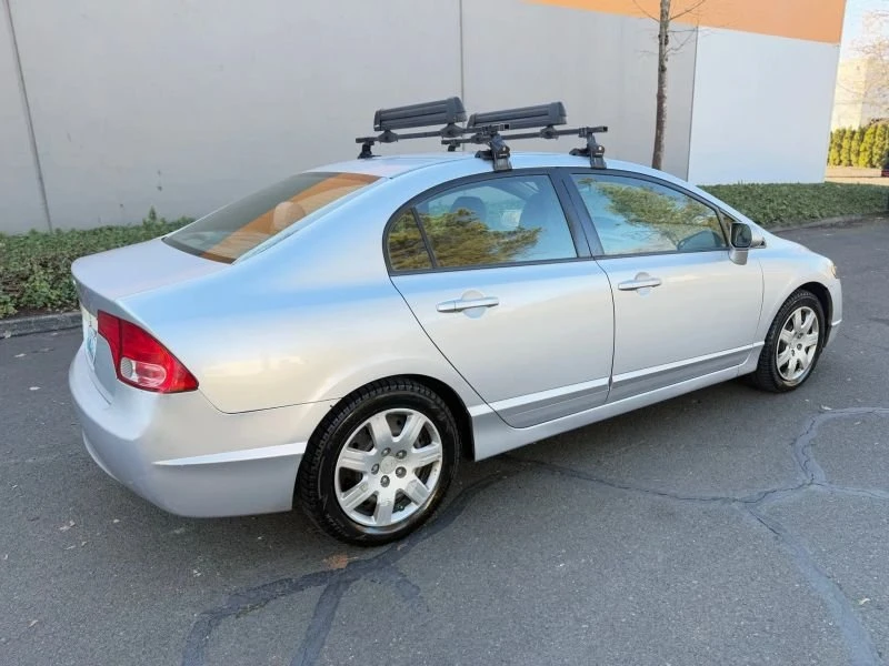 2009 Honda Civic 8th Gen - Image 4 of 17