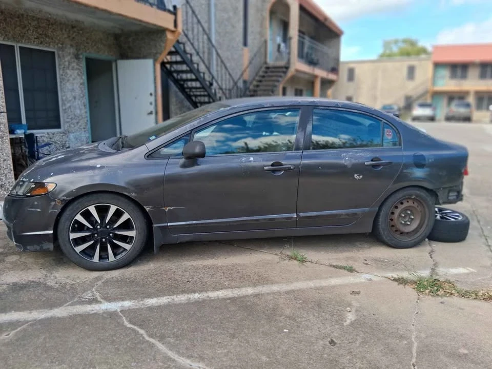 2009 Honda Civic 8th Gen - Image 7 of 8