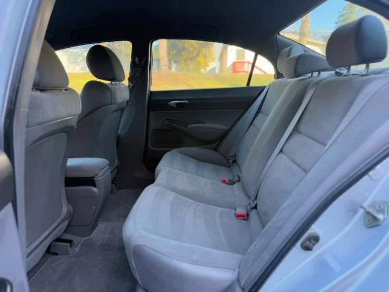 2009 Honda Civic 8th Gen - Image 12 of 17