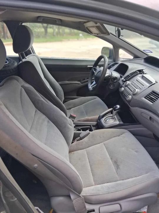 2009 Honda Civic 8th Gen - Image 5 of 8
