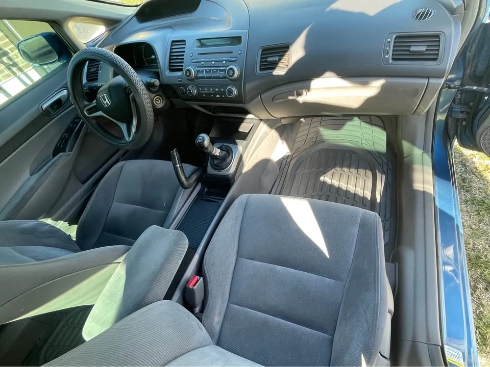 2009 Honda Civic 8th Gen - Image 5 of 9