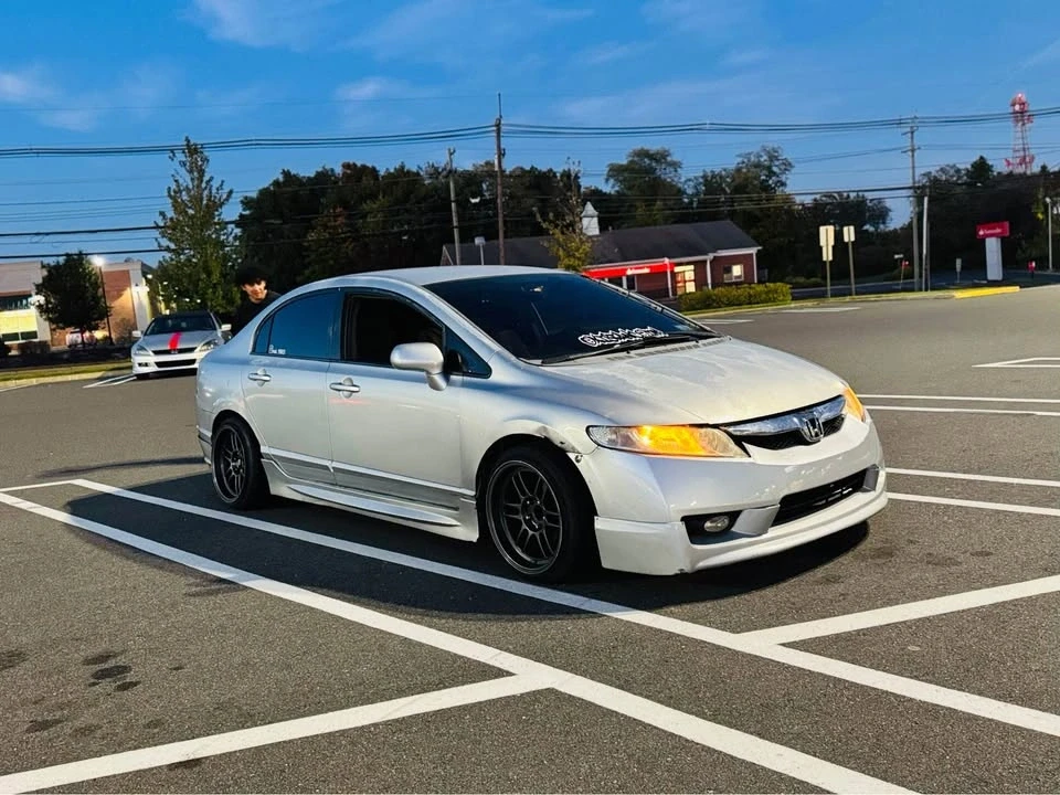 2009 Honda Civic 8th Gen - Image 14 of 18