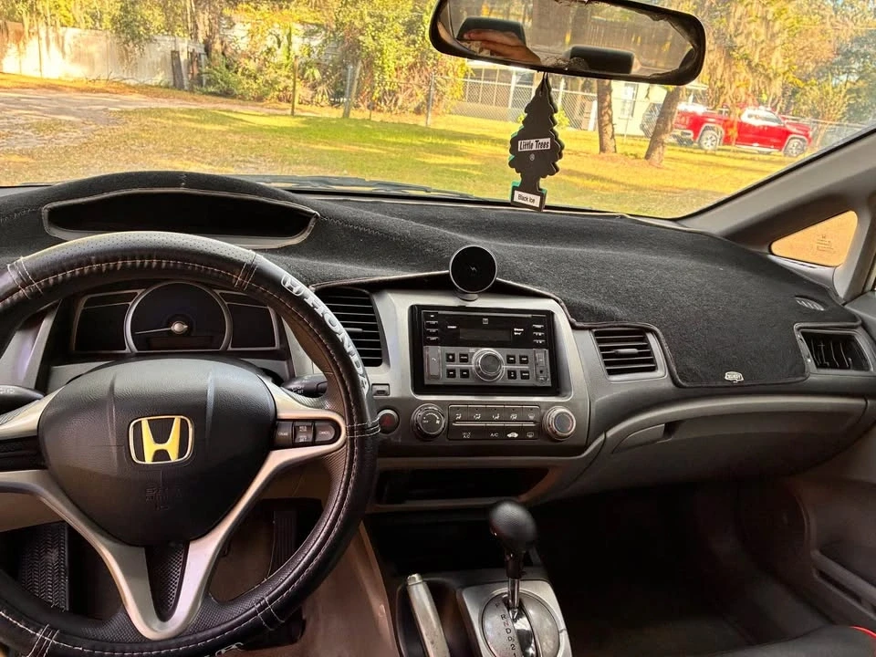 2009 Honda Civic 8th Gen - Image 4 of 8