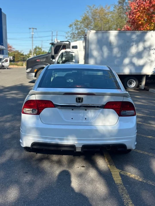 2009 Honda Civic 8th Gen - Image 2 of 9