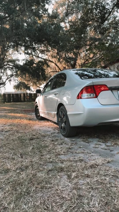 2009 Honda Civic 8th Gen - Image 4 of 9