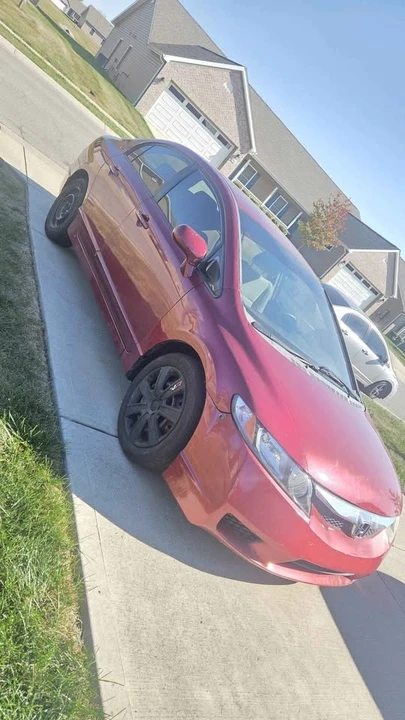 2009 Honda Civic 8th Gen - Image 2 of 6