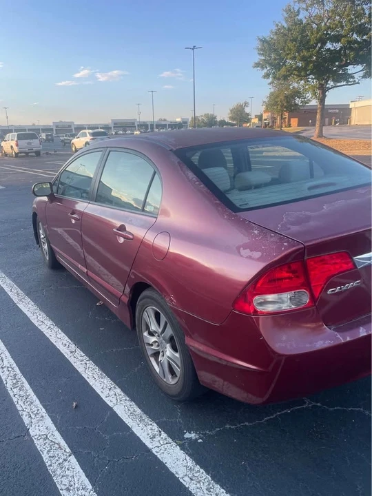 2009 Honda Civic 8th Gen - Image 5 of 13