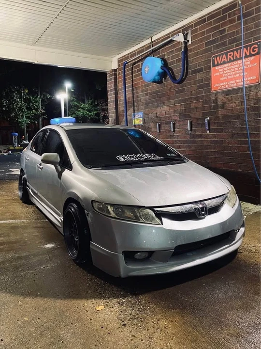 2009 Honda Civic 8th Gen - Image 4 of 18
