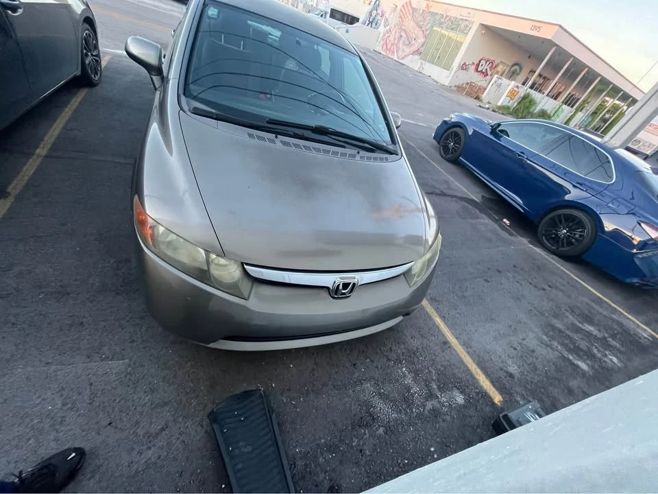 2009 Honda Civic 8th Gen - Image 6 of 10