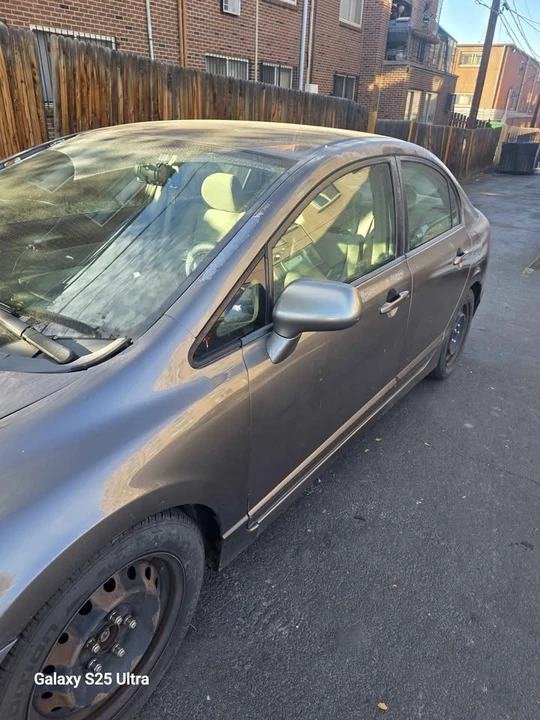2009 Honda Civic 8th Gen - Image 2 of 10