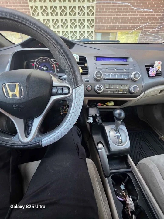 2009 Honda Civic 8th Gen - Image 6 of 10