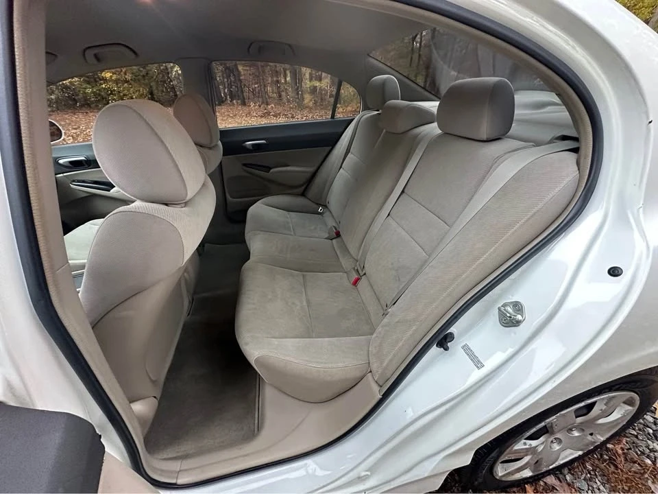 2009 Honda Civic 8th Gen - Image 11 of 14