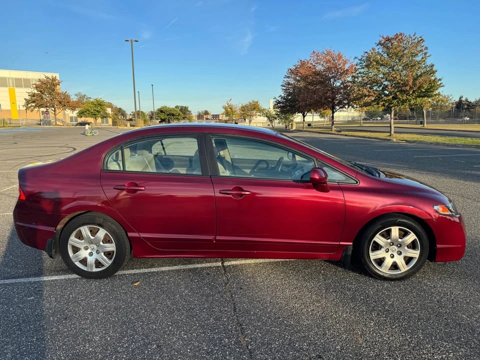 2009 Honda Civic 8th Gen - Image 4 of 9