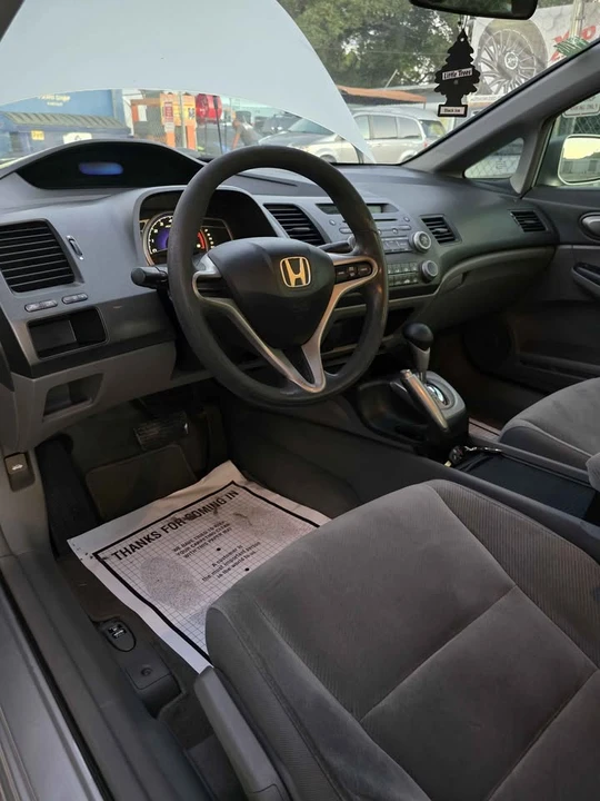 2009 Honda Civic 8th Gen - Image 6 of 6
