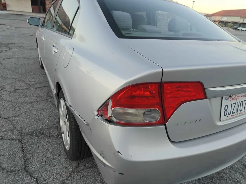 2009 Honda Civic 8th Gen - Image 6 of 7