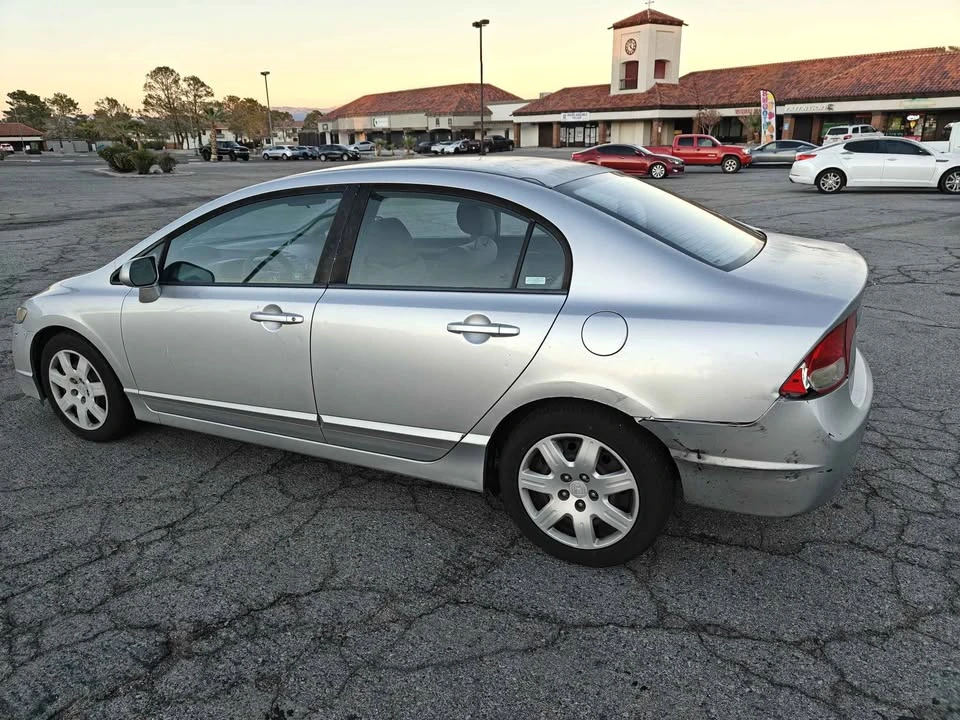 2009 Honda Civic 8th Gen - Image 7 of 7