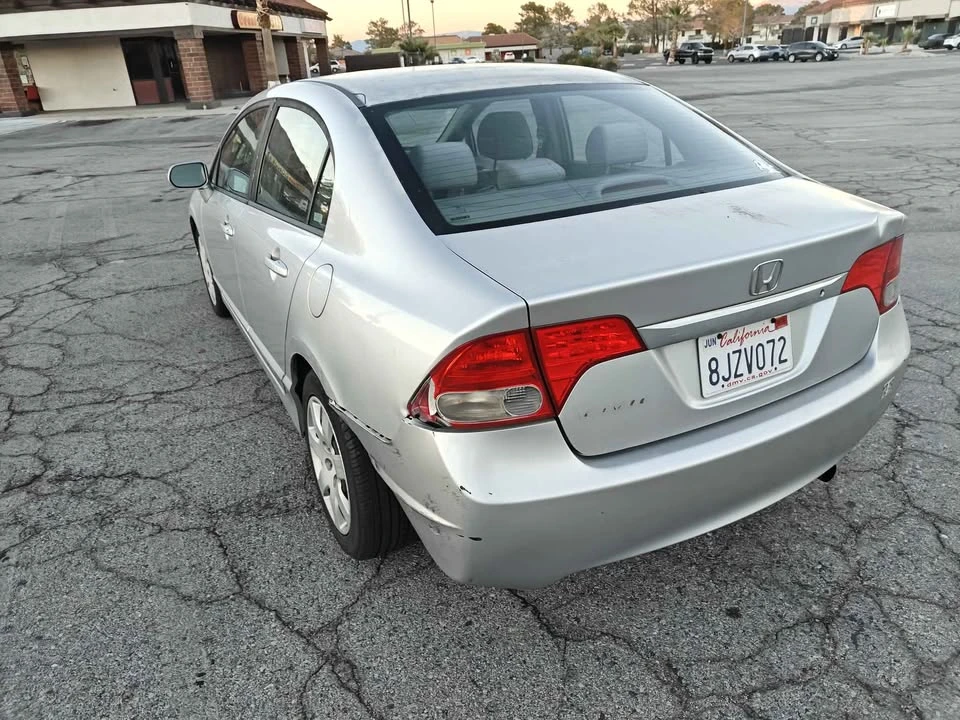 2009 Honda Civic 8th Gen - Image 5 of 7