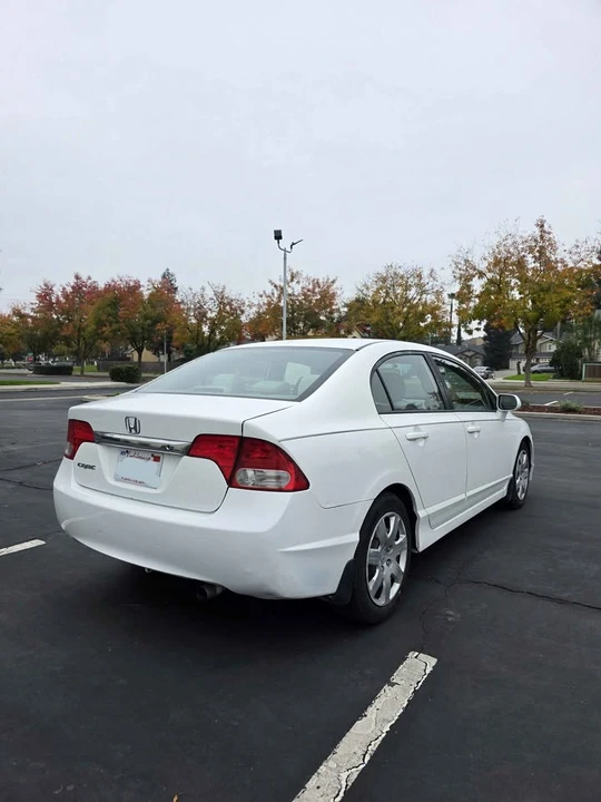 2009 Honda Civic 8th Gen - Image 4 of 12