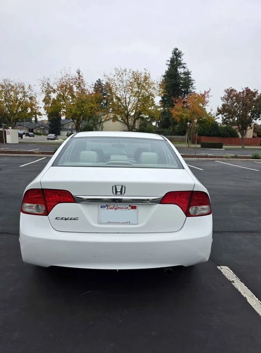 2009 Honda Civic 8th Gen - Image 5 of 12