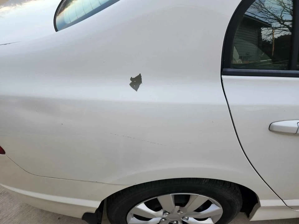 2009 Honda Civic 8th Gen - Image 7 of 17