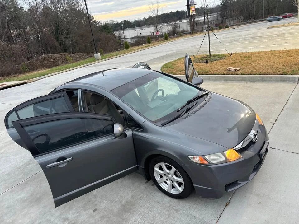 2009 Honda Civic 8th Gen - Image 14 of 19