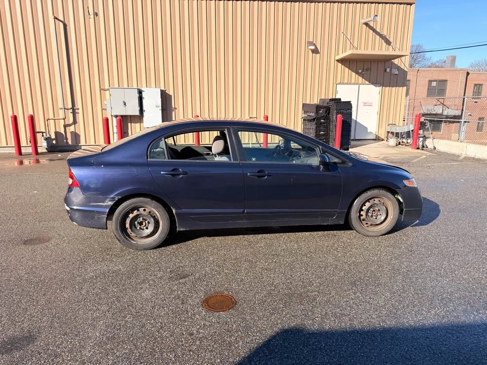 2009 Honda Civic 8th Gen - Image 3 of 7