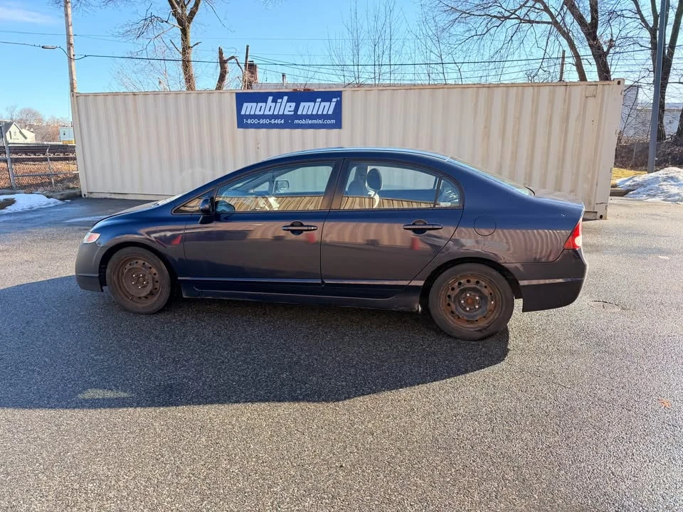 2009 Honda Civic 8th Gen - Image 4 of 7