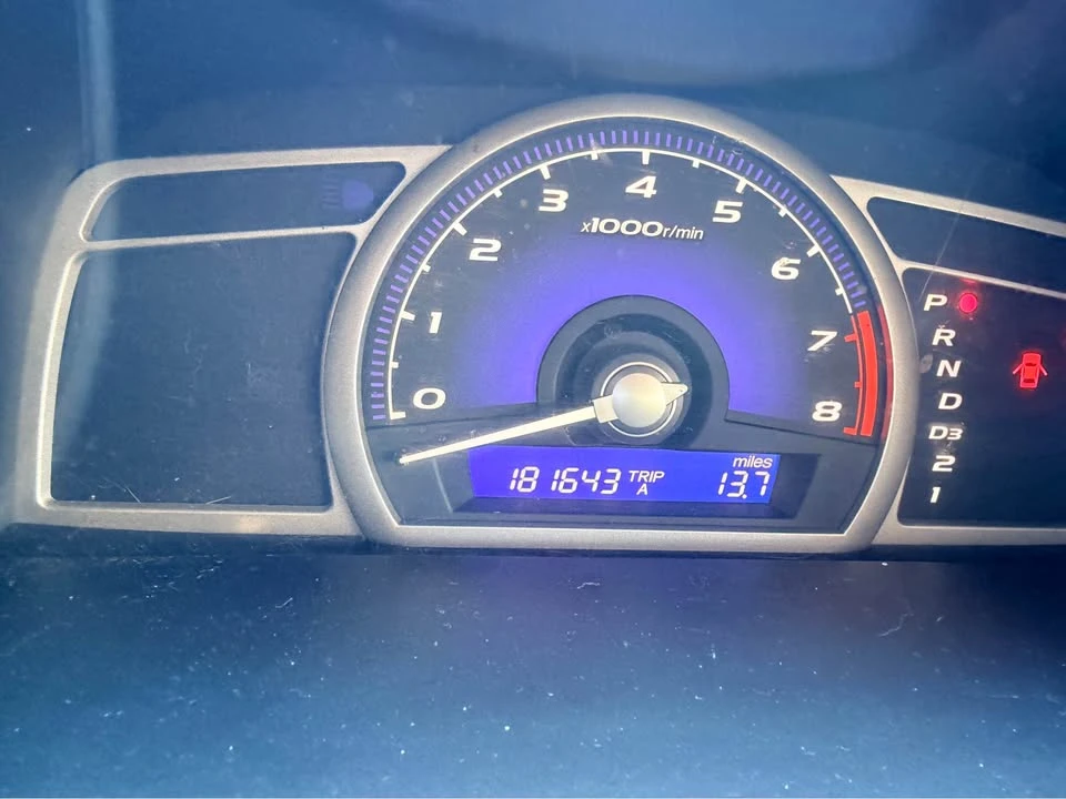 2009 Honda Civic 8th Gen - Image 6 of 7