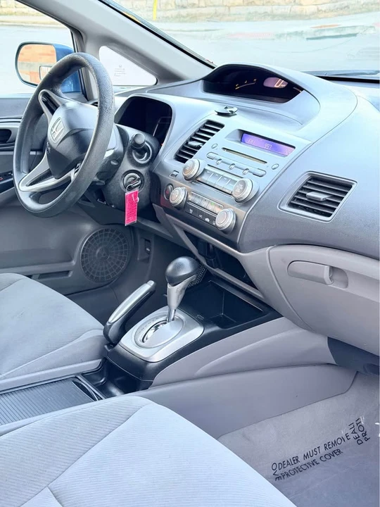 2009 Honda Civic 8th Gen - Image 9 of 20