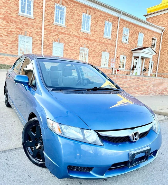 2009 Honda Civic 8th Gen - Image 11 of 20