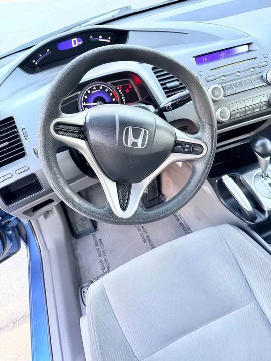 2009 Honda Civic 8th Gen - Image 16 of 20