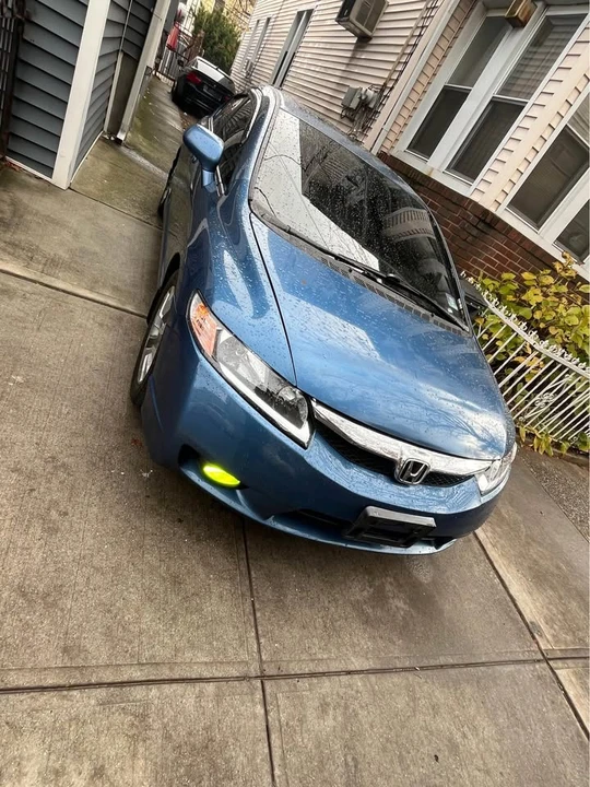 2009 Honda Civic 8th Gen - Image 13 of 19