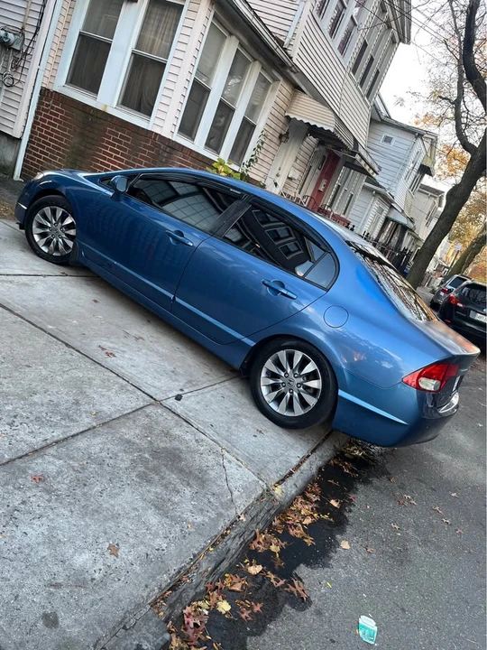2009 Honda Civic 8th Gen - Image 18 of 19