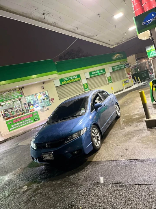 2009 Honda Civic 8th Gen - Image 5 of 19