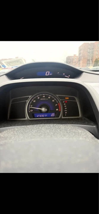 2009 Honda Civic 8th Gen - Image 6 of 6