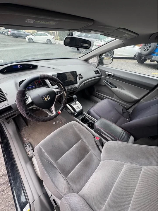 2009 Honda Civic 8th Gen - Image 3 of 6