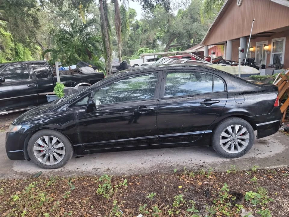 2009 Honda Civic 8th Gen - Image 3 of 3