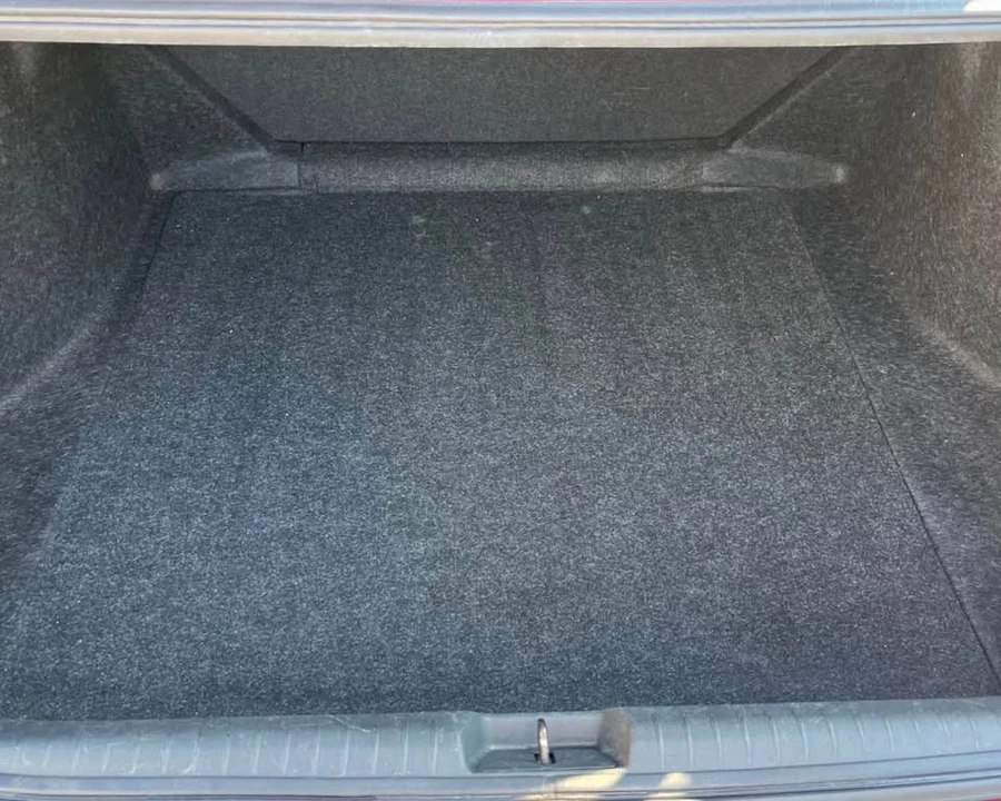 2009 Honda Civic 8th Gen - Image 8 of 8