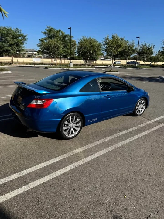 2009 Honda Civic Si 8th Gen - Image 2 of 9